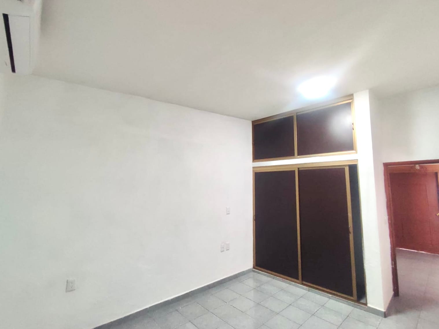 luis-moya-1-habitacion
